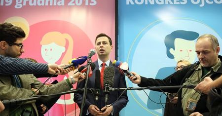 Kosiniak-Kamysz: ojcowie potrzebni są dzieciom i to nie na pół etatu