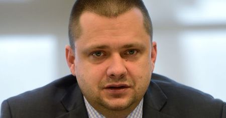 Premie dla prezesów PL.2012. "Za ciężką pracę należą się godziwe pieniądze"