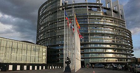 Kompetencja Parlamentu Europejskiego . Jak działa Parlament Europejski?