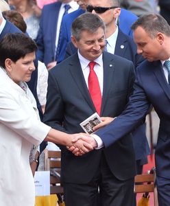 Kościół z PiS, PiS z Kościołem. Nasz sondaż