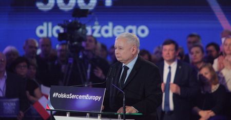 Wybory parlamentarne 2019. 500 plus i Rafał Trzaskowski jako "kozioł ofiarny" PiS. Jarosław Kaczyński znalazł nowy "straszak"