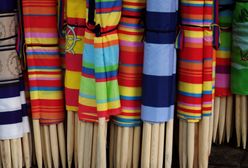 Parawany na plaży - wakacyjna rzeczywistość. Kiedy można dostać mandat?