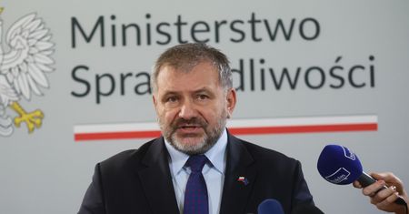 Wsparcie dla ofiar pod znakiem zapytania. Ministerstwo reaguje na tekst WP