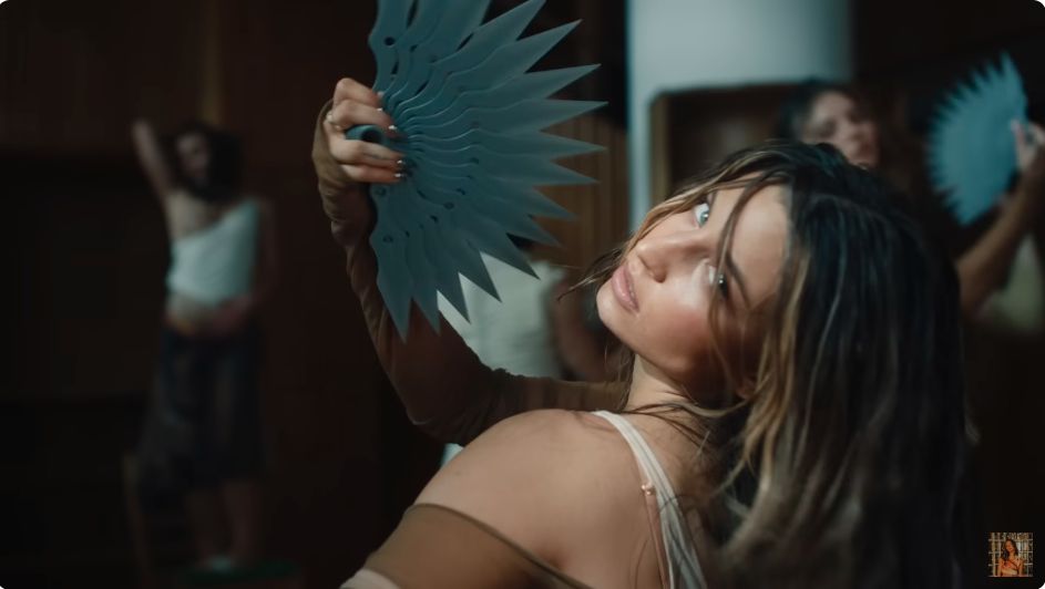 Julia Wieniawa w nowym klipie
