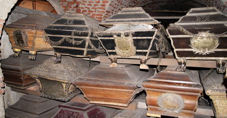 Zapomniane katakumby. Od lat krakowscy turyści do nich nie zaglądali