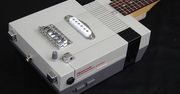Konsola Nintendo zamieniona w gitarę [wideo]