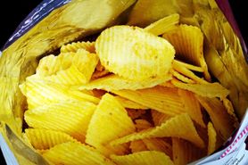 Chipsy ziemniaczane o smaku śmietankowo-cebulowym