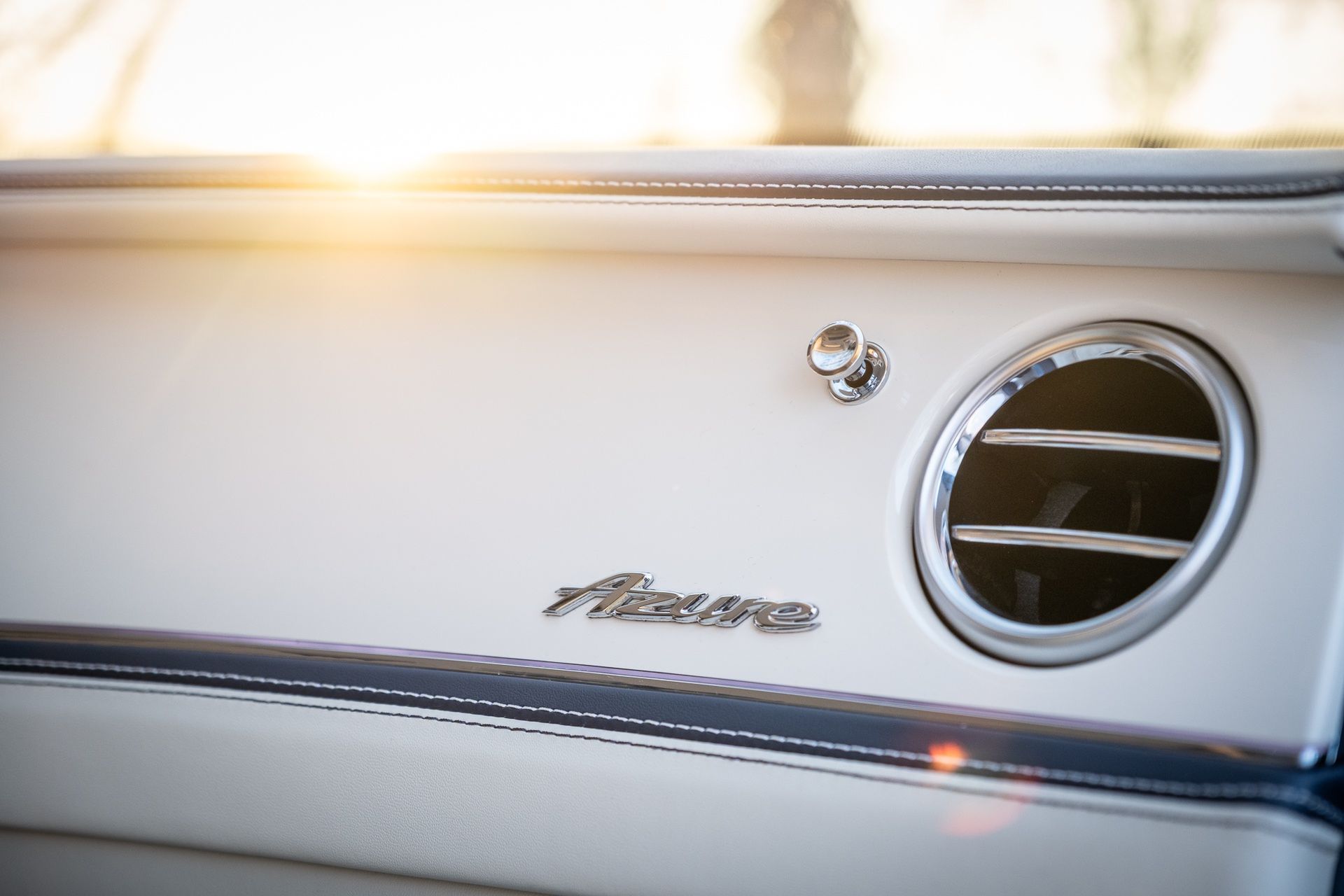 Bentley Flying Spur Azure (2026)