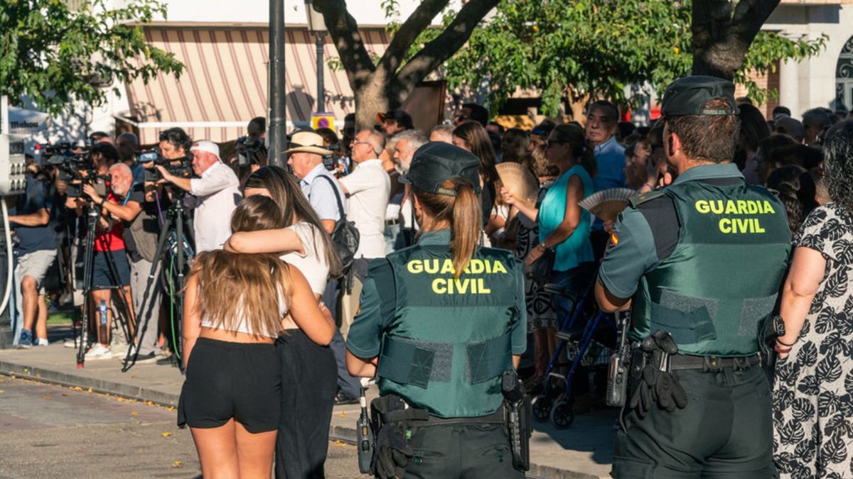 Getty Images / Juan Moreno/Europa Press / Na zdjęciu: pamięć zamordowanego chłopca uczczono minutą ciszy