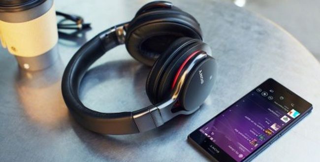 Cztery nowe modele słuchawek Sony z łączem Bluetooth