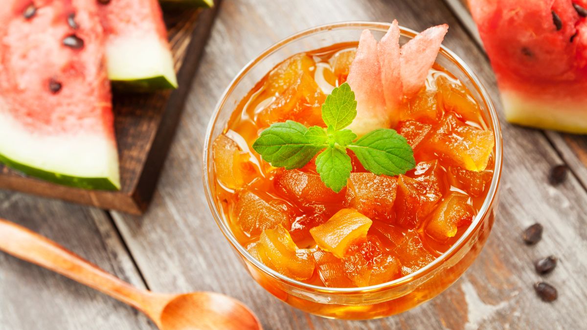 Wersja dżemu ze skórek z arbuza to sposób na wykorzystanie reszt