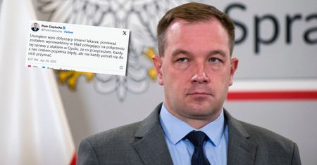 Były minister przeprasza. Dodał kontrowersyjny wpis po śmierci lekarza