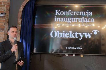 Marcel Kiełtyka na konferencji inaugurującej "Obiektyw" 