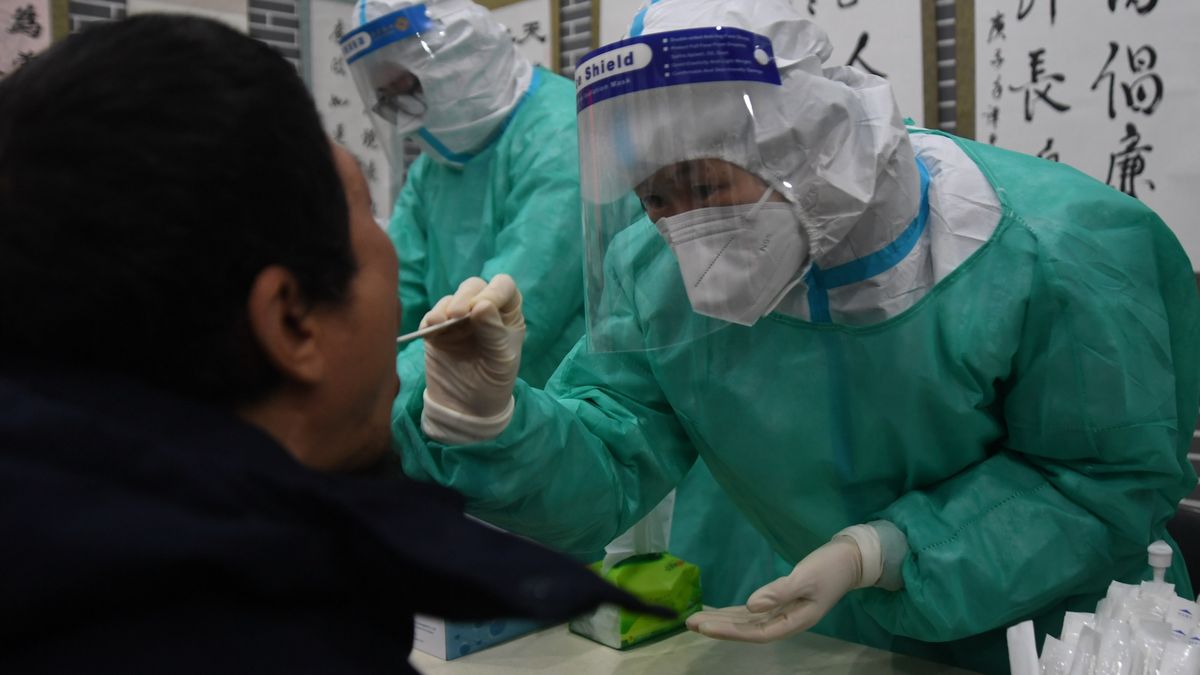 W Chinach odnotowano największy wzrost liczby przypadków zakażeń COVID-19 od ponad 5 miesięcy.