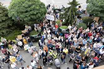 Stolica Mazur "tonie w smrodzie". Mieszkańcy protestują