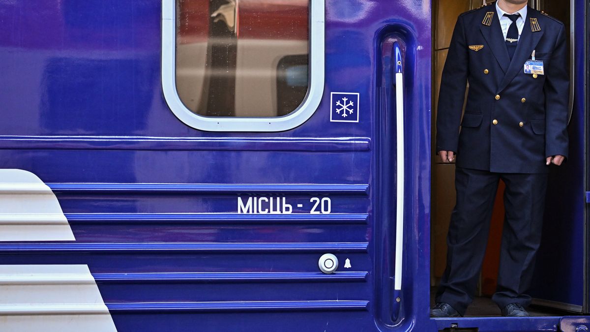 Maszyniści przemycali ludzi w lokomotywie — zdjęcie ilustracyjne