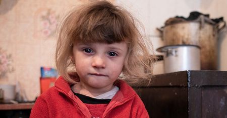 Przyjęła pod swój dach osierocone dzieci z Ukrainy. "Tworzymy szczęśliwą trzynastkę"