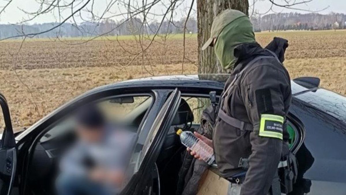 KAS przejęła 434 litry nielegalnego alkoholu