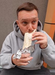 Książulo wrócił do Krakowa. Czy znalazł lepszego rollo od kebaba Friza?