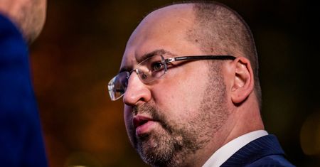 Kontrowersyjne wystąpienie abp. Wiktora Skworca. Adam Bielan zaskoczył komentarzem