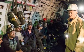Trwa protest w kopalni Kazimierz-Juliusz, wojewoda przyjechał do górników