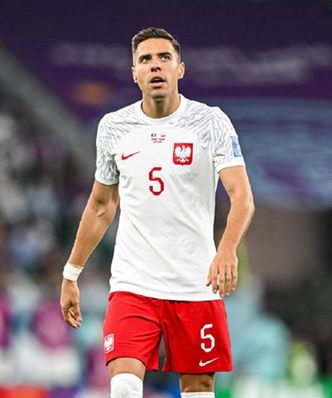 "To był totalny szok". Jan Bednarek powiedział, czego potrzeba kadrze