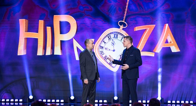 „Hipnoza” porażką TVN. Pierwszy odcinek śledziło 1,60 mln widzów, a ostatni - tylko 540 tys.