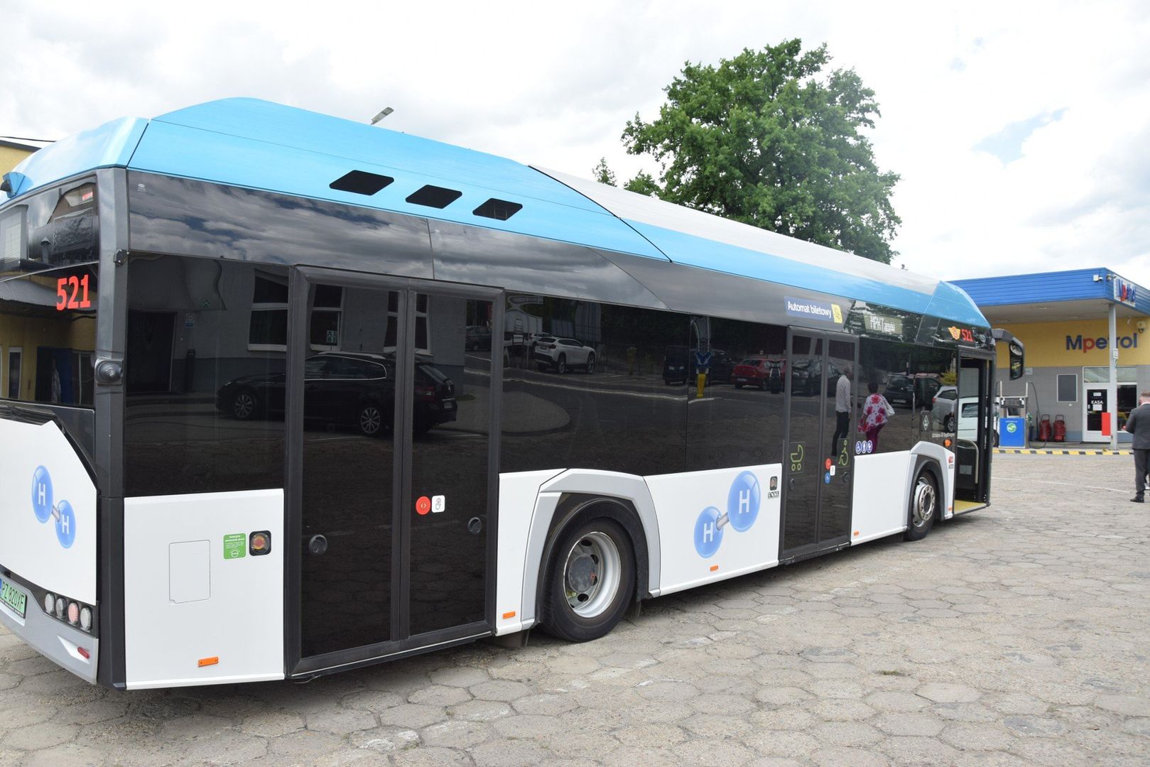 MPK testuje pierwszy autobus wodorowy. Pojazd będzie woził pasażerów na popularnych liniach