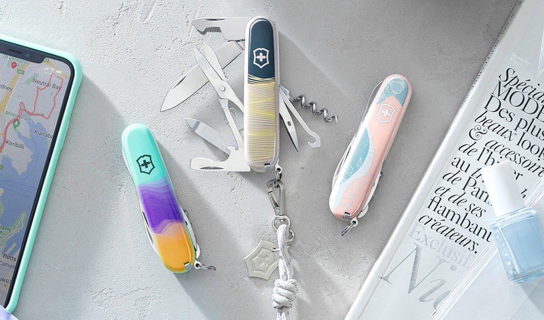 Kultowe scyzoryki Victorinox w niezwykłej odsłonie. Kolorowa zabawa praktyczną formą