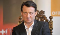 Robert Więckiewicz i Cezary Pazura zagrają w nowym serialu HBO Polska „Ślepnąc od świateł”