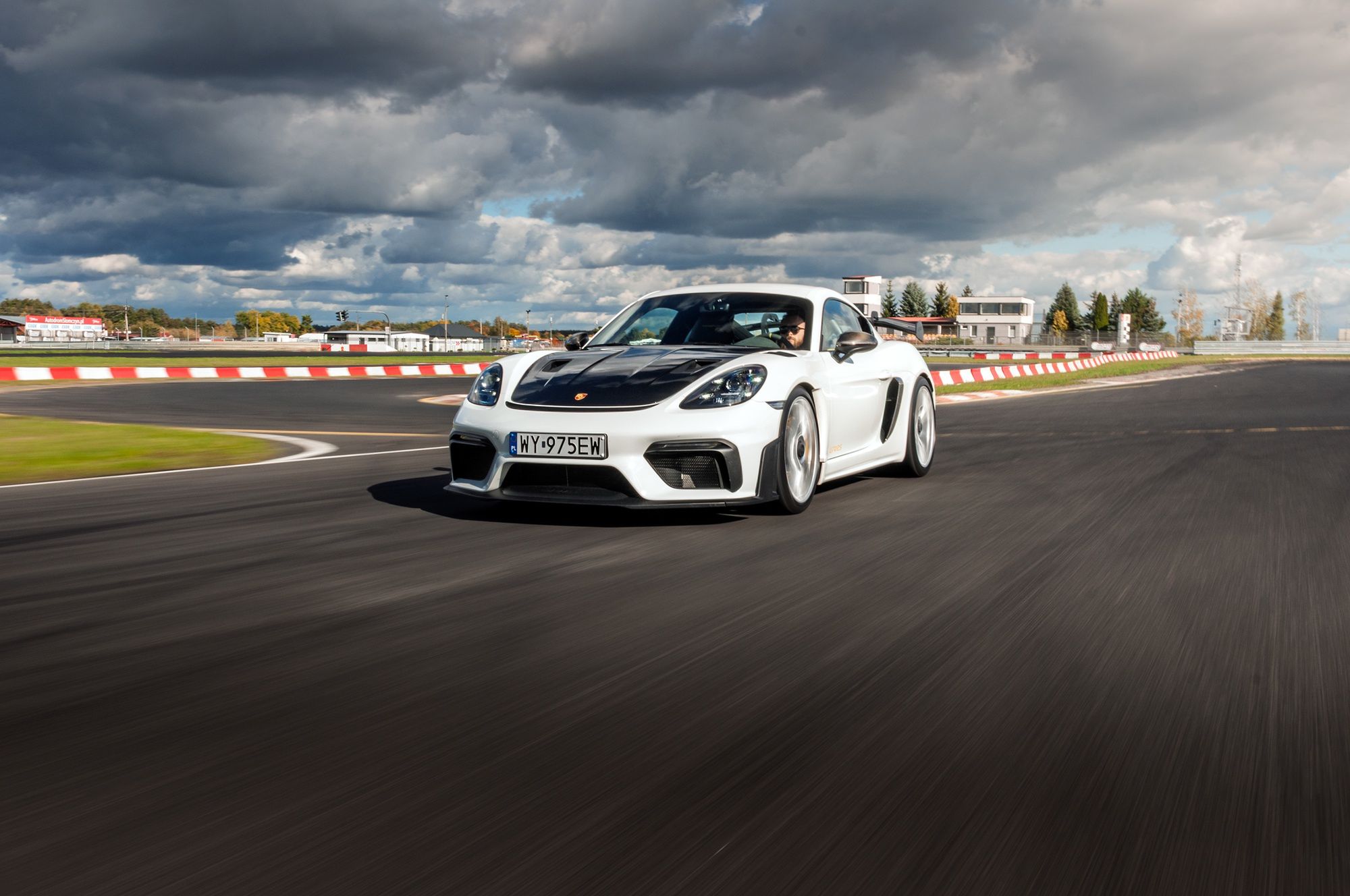 Porsche 718 Cayman GT4 RS (2025)