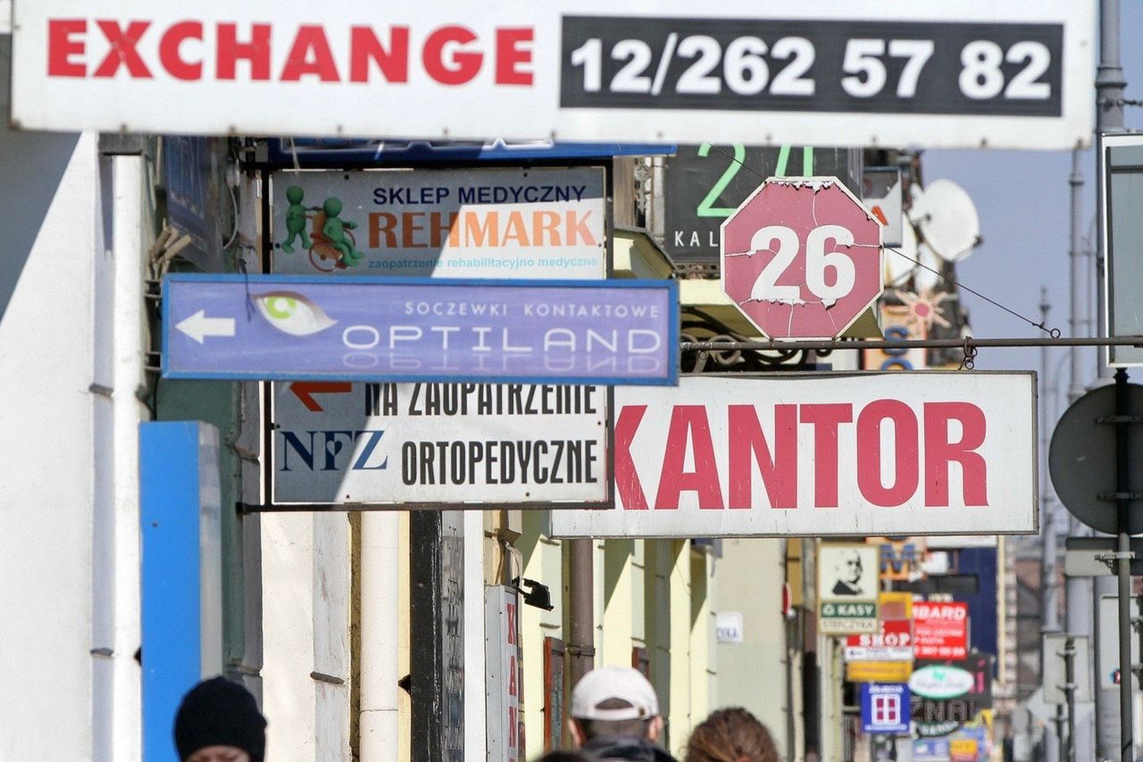 Kraków: Kalwaryjska. To była najbrzydsza ulica w mieście. Ten obraz do dziś szokuje! Zobaczcie!