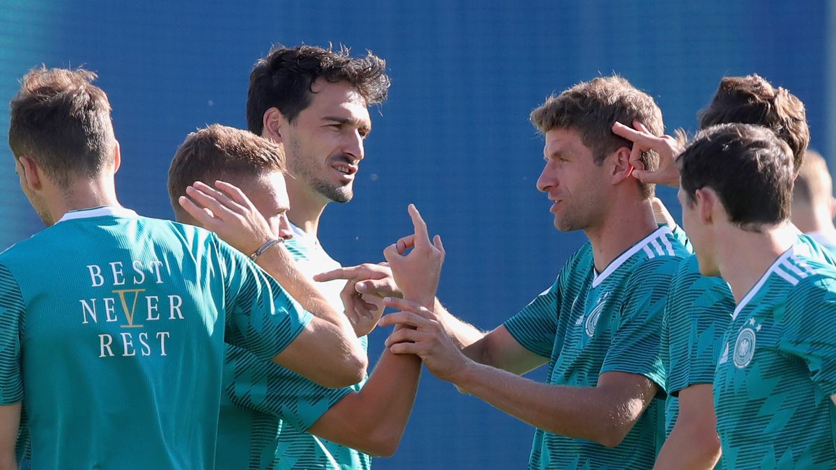 Getty Images / Alexander Hassenstein / Na zdjęciu: piłkarze reprezentacji Niemiec podczas treningu