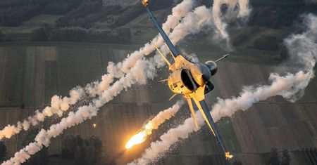 Naruszenia przestrzeni w USA. Interwencja F-16 nad rezydencją Trumpa