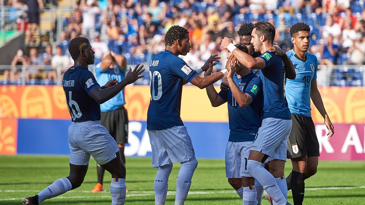 Newspix /  PIOTR JARUGA / 400MM.PL / Na zdjęciu: Reprezentacja Ekwadoru U-20