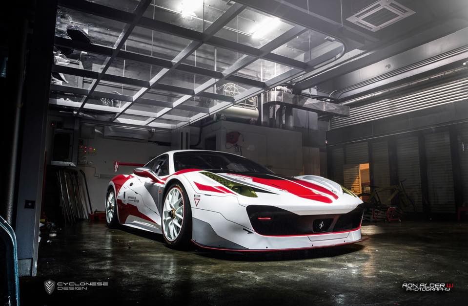 Piękne wyścigowe Ferrari 458 Challenge Evoluzione [galeria zdjęć]