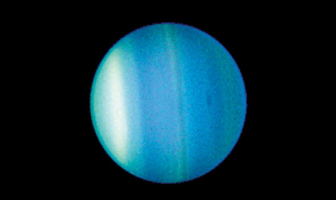 Zdjęcie Urana wykonane przez Kosmiczny Teleskop Hubble'a
