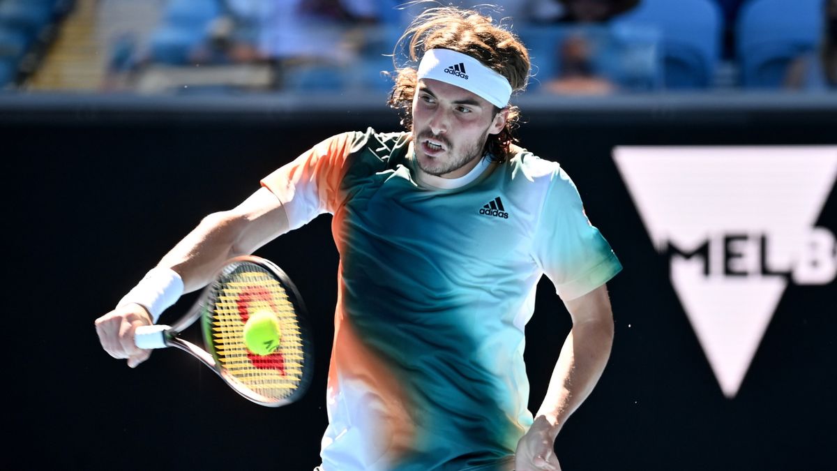 PAP/EPA / JOEL CARRETT / Na zdjęciu: Stefanos Tsitsipas