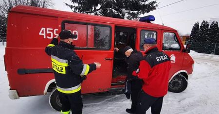 Strażacka pomoc przy szczepieniach