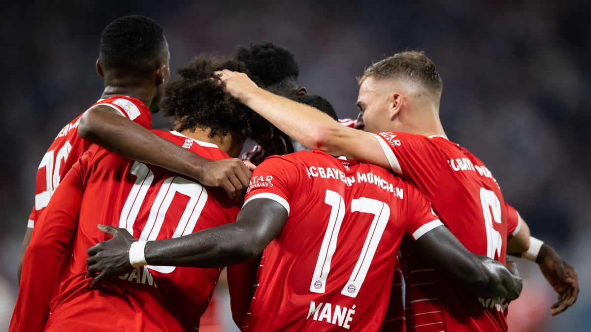 Zdjęcie okładkowe artykułu: Getty Images / Marvin Ibo Guengoer - GES Sportfoto / Zawodnicy Bayernu Monachium