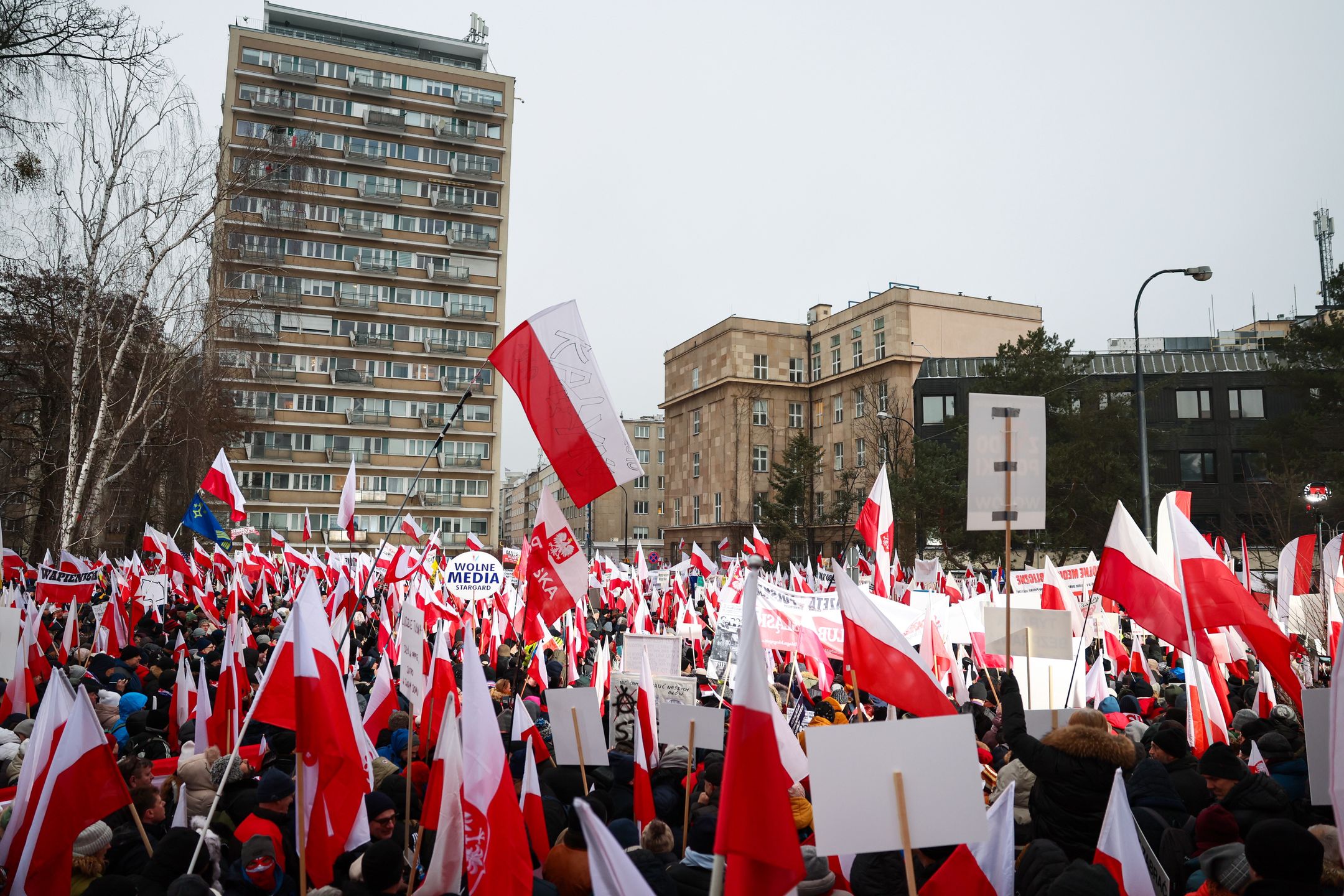 Organizowana przez Prawo i Sprawiedliwości manifestacja "Protest Wolnych Polaków" w Warszawie