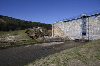 Śledztwo w sprawie tamy w Stroniu Śląskim. Prokuratura potwierdza, że bada nowe wątki