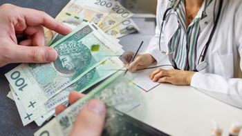 Lekarze dostaną podwyżki. Szpitale boją się kolejnej fali żądań