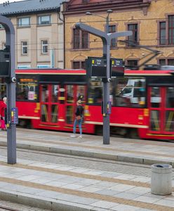 Śląskie. Łatwiej sprawdzisz, ile będziesz czekał. Więcej elektronicznych tablic na przystankach ZTM