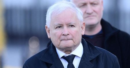 Ziołowe mikstury Jarosława Kaczyńskiego. Specjalista ma ostrzeżenie