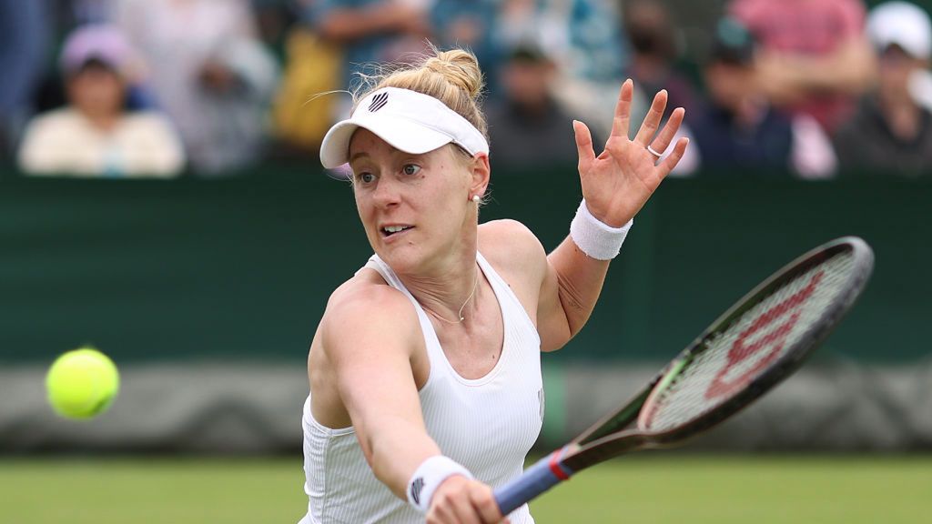  Alison Riske