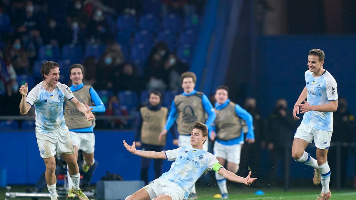 Zdjęcie okładkowe artykułu: Getty Images / Quality Sport Images / Na zdjęciu: piłkarze Dynama Kijów U-19