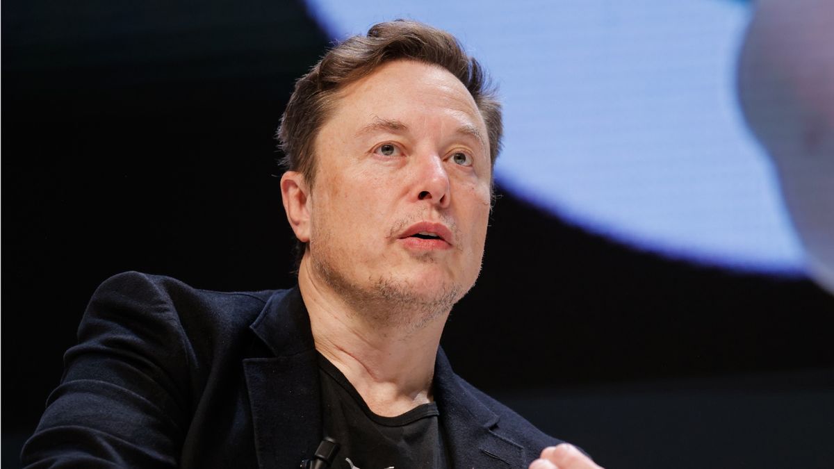 Nasa przyznaje się do błędów. Firma Muska ściągnie astronautów