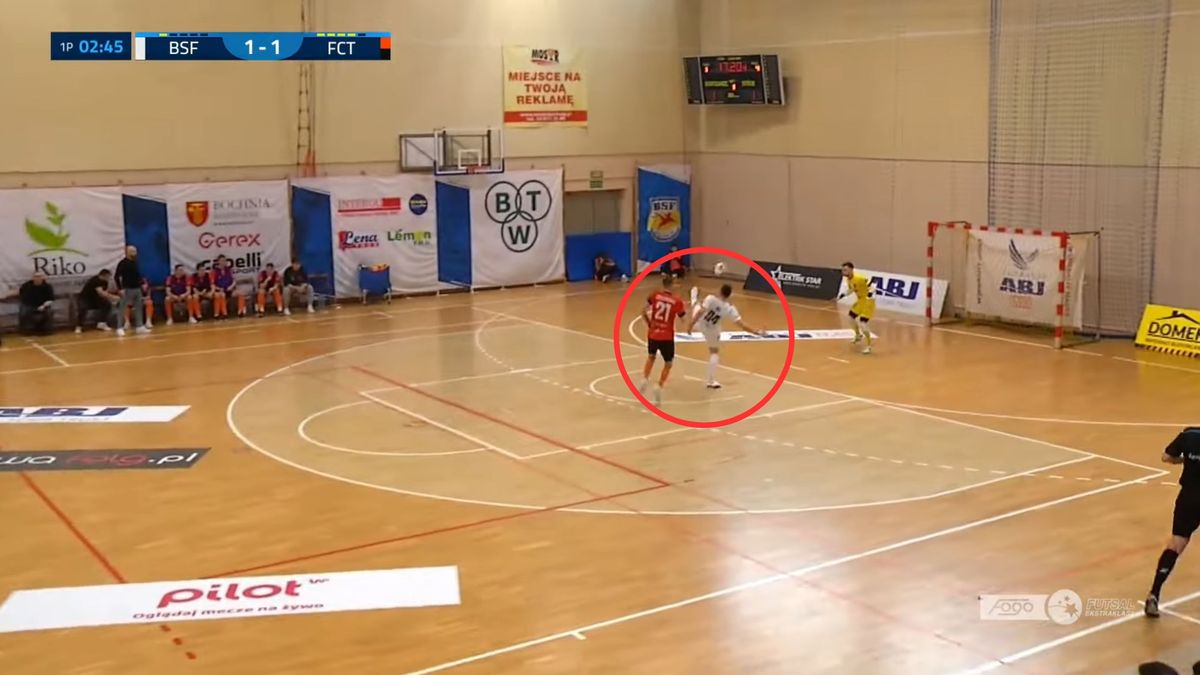Zdjęcie okładkowe artykułu: YouTube / Futsal Ekstraklasa / Wspaniała akcja BSF ABJ Bochnia