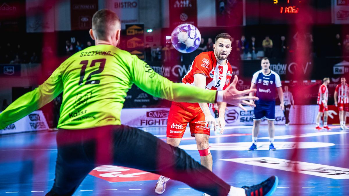 Materiały prasowe / Orlen Superliga / Na zdjęciu: Kamil Adamski i Krzysztof Szczecina